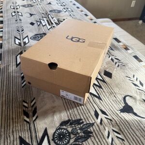 UGG Tan Shoe Box with Label